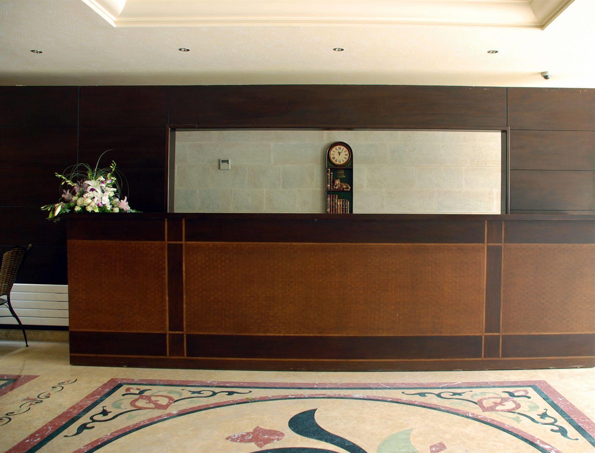 City Suite Aley Exterior foto